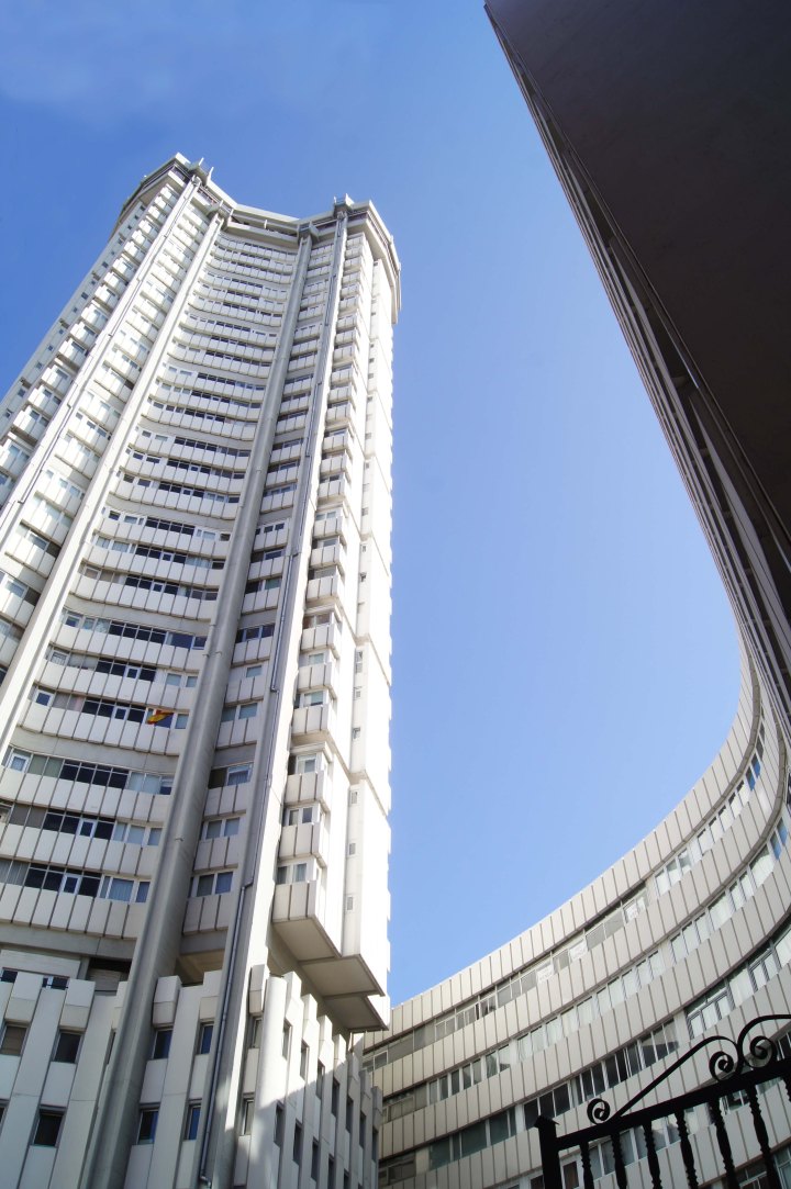 Torre Hercon conjunto arquitectonico