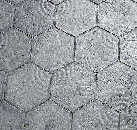 paseo-de-gracia-suelo-hidraulico-gaudi