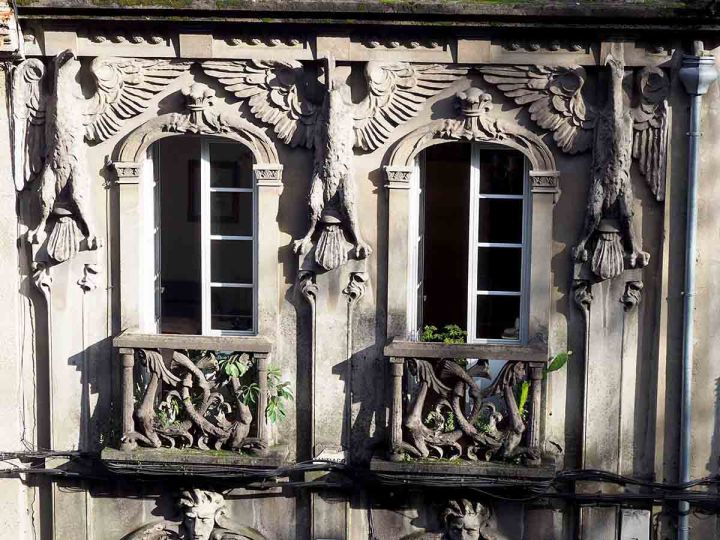 Brandillas gaudisanas, elementos orgánicos y zoomórficos